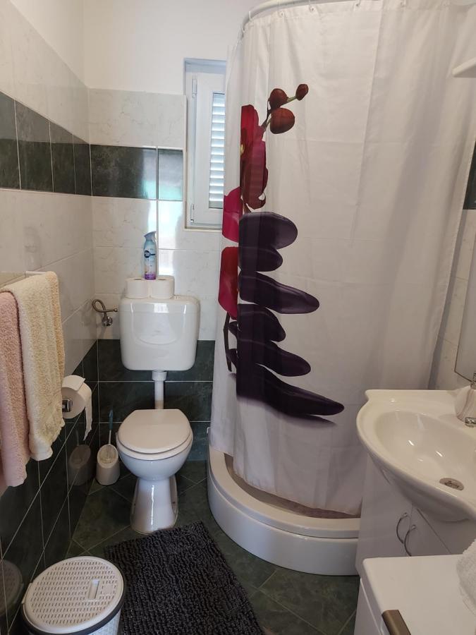 Apartment Valeria 洛帕 外观 照片
