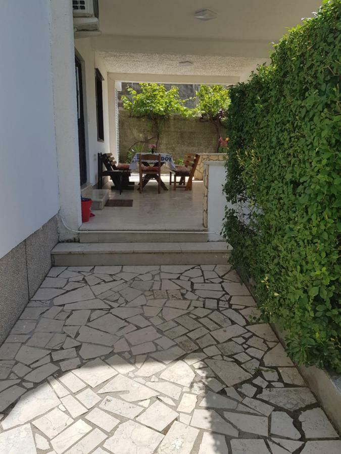 Apartment Valeria 洛帕 外观 照片